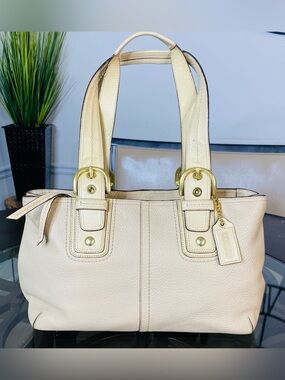 Vintage Coach Soho Pleated Pebbled Leather Tote - Cream/Ivory (F13732)